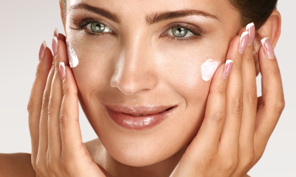 Ενυδατώστε την επιδερμίδα του προσώπου σας με αυτό το προϊόν