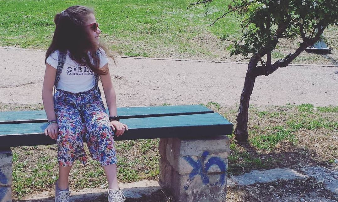 Μεγάλη υπόθεση να μπορείς να πάρεις το παιδί σου 13.15 από το σχολείο