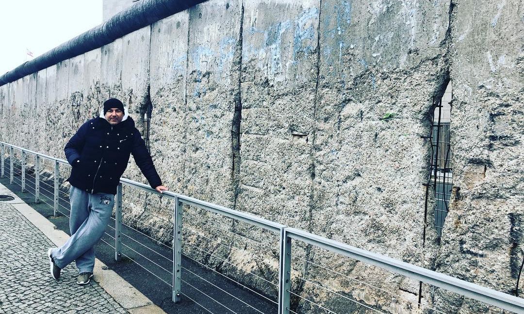 Γιώργος Λιάγκας: Δείτε πού τον κέρδισαν οι γιοι του (pic)