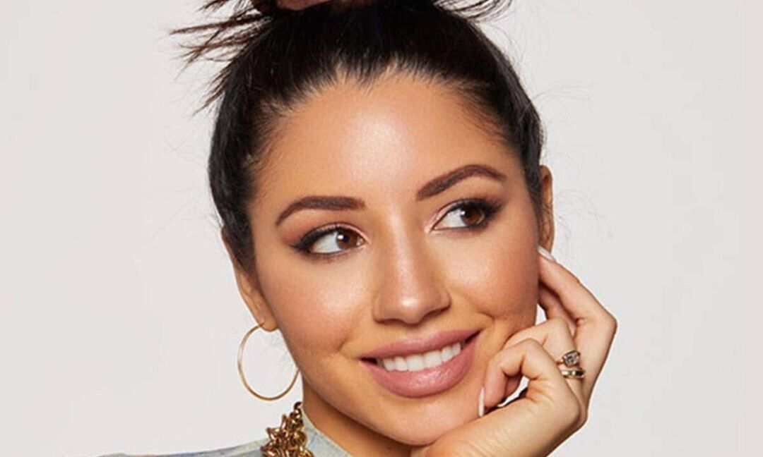 Justine Marjan: Μία κουβέντα για τα 90’s και τα χτενίσματα που θα κάνουμε αυτή τη σεζόν