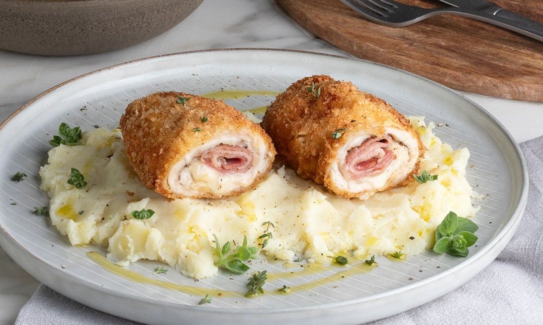 Η συνταγή για να σας πετύχει το κοτόπουλο cordon bleu
