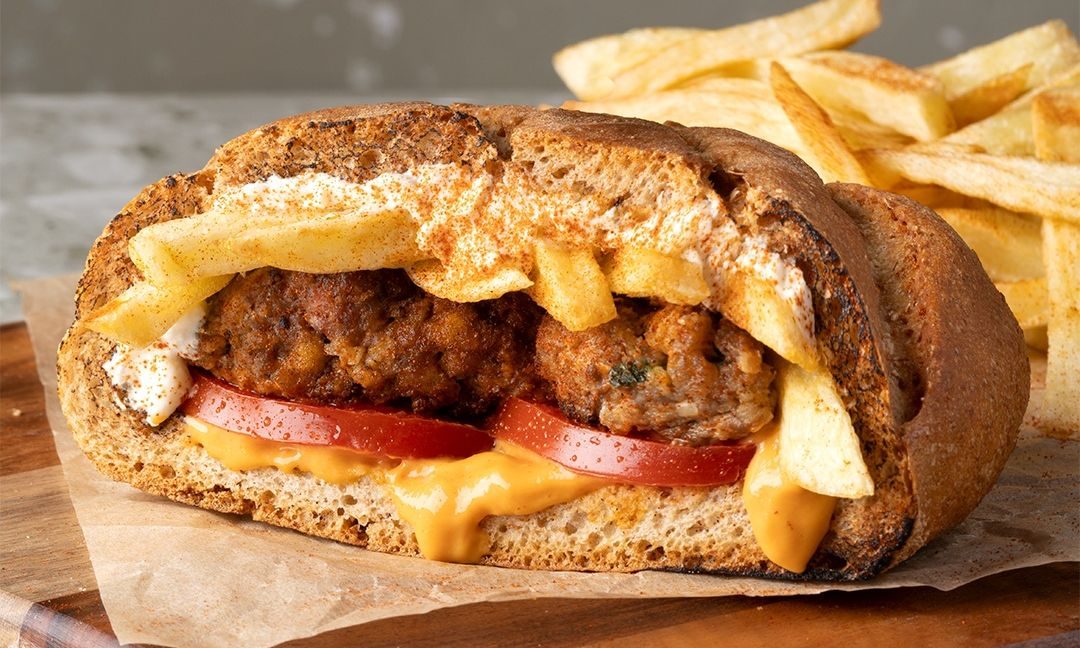 Λαχταριστό θρακόψωμο με μπιφτέκι - Η συνταγή βήμα - βήμα