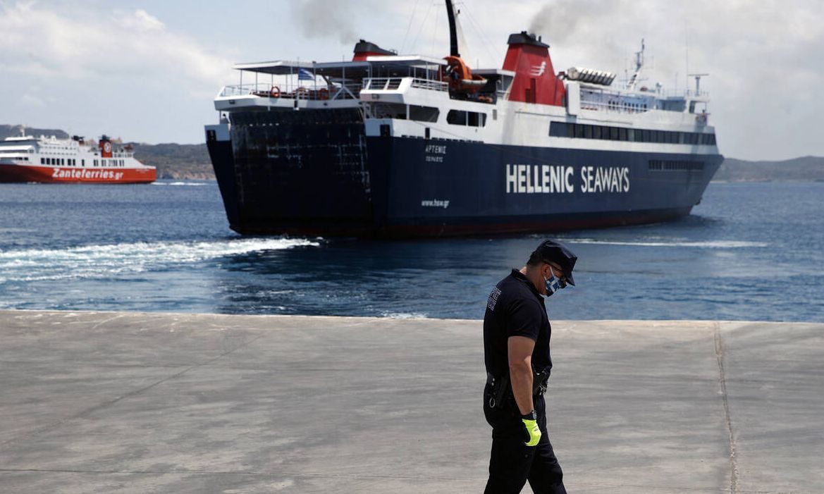 Κορωνοϊός: Αλλάζουν οι κανόνες στις ακτοπλοϊκές συγκοινωνίες στις 15 Ιουνίου