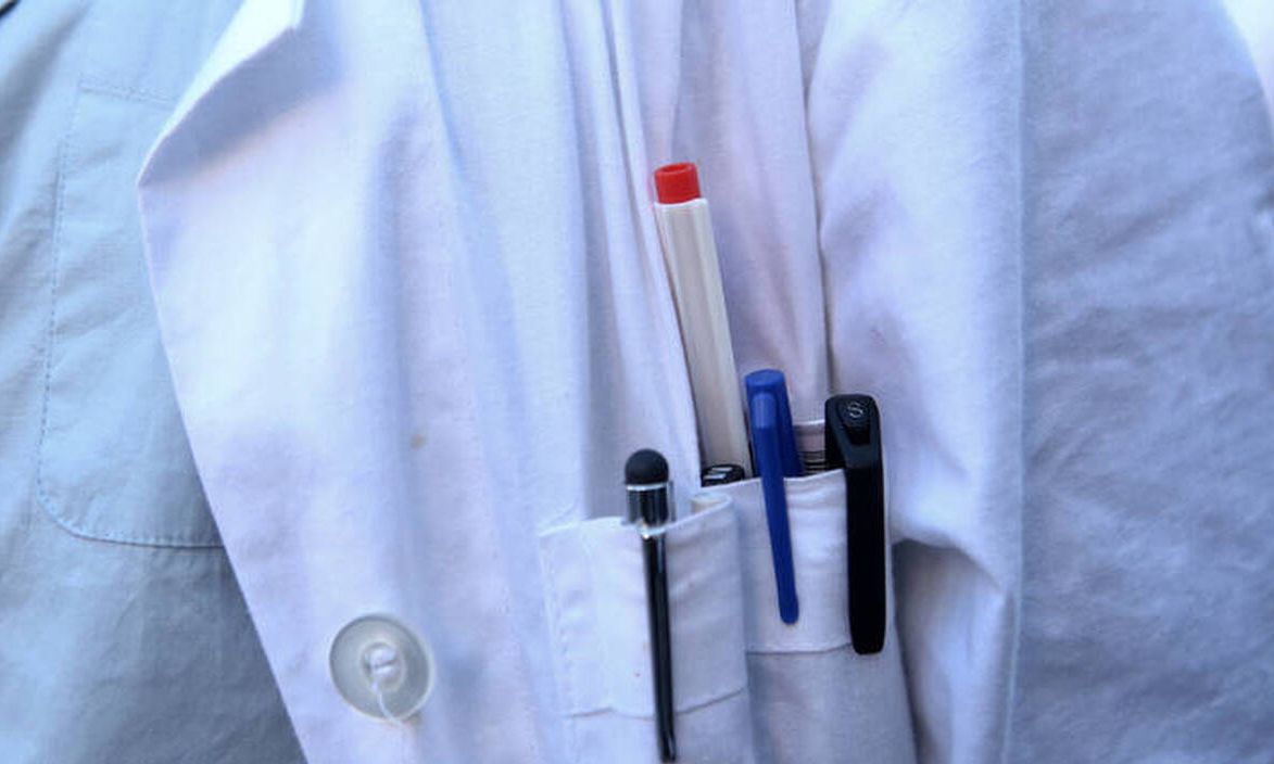 ΕΚΠΑ- Κορωνοϊός: Αισιοδοξούν για αποτελεσματικό εμβόλιο μέχρι το τέλος του χρόνου