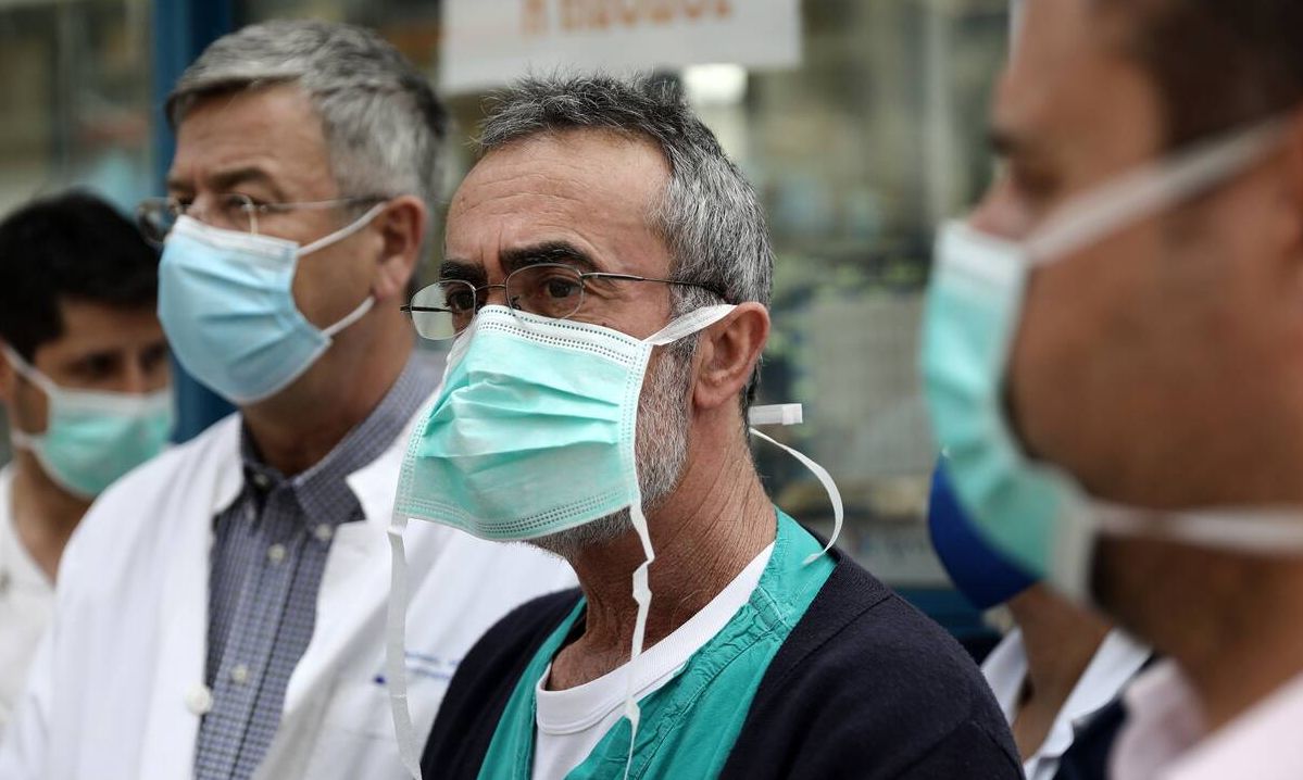 Πανελλαδική απεργία των νοσοκομειακών γιατρών και συγκέντρωση στο υπουργείο Υγείας