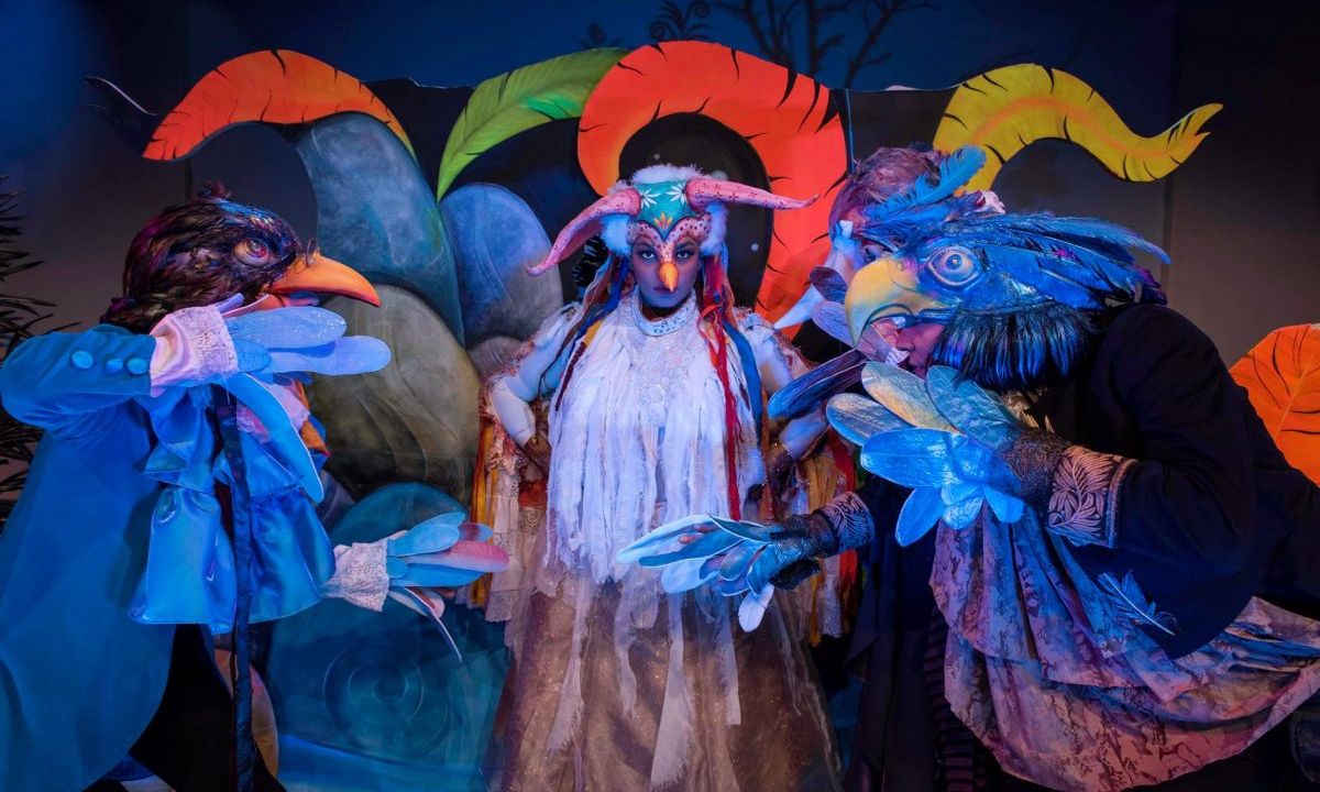 Το «Δέντρο της γνώσης»… ανθίζει στο Θέατρο Απόλλων της Σύρου!