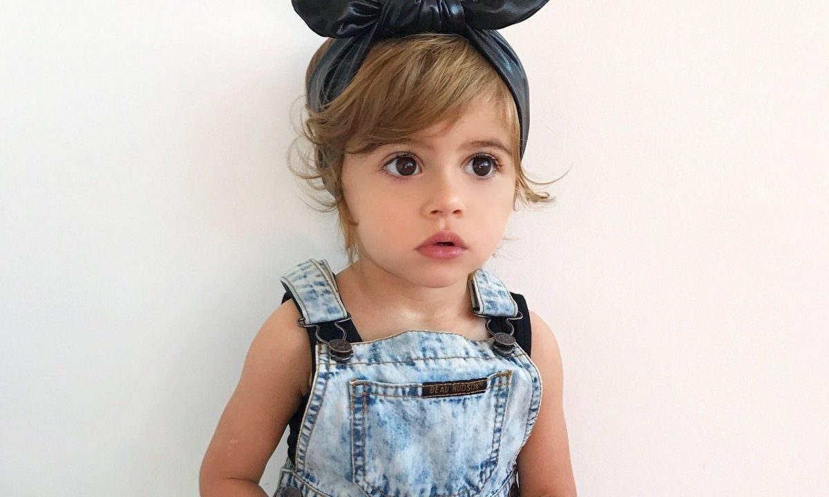 Βρεφική σαλοπέτα: Θα ξετρελαθείτε με αυτό το ρούχο