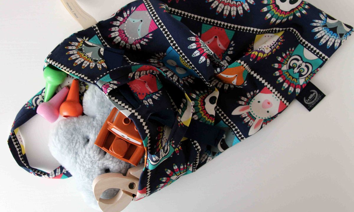 Η πιο όμορφη και πρακτική παιδική τσαντούλα είναι αυτή