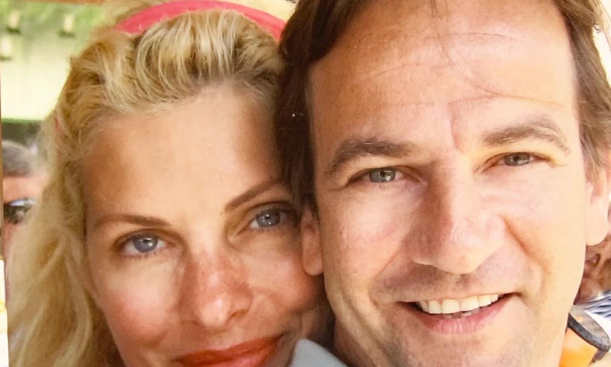 Το αποκαλυπτικό βίντεο με την Ελένη Μενεγάκη και τον Μάκη Παντζόπουλο