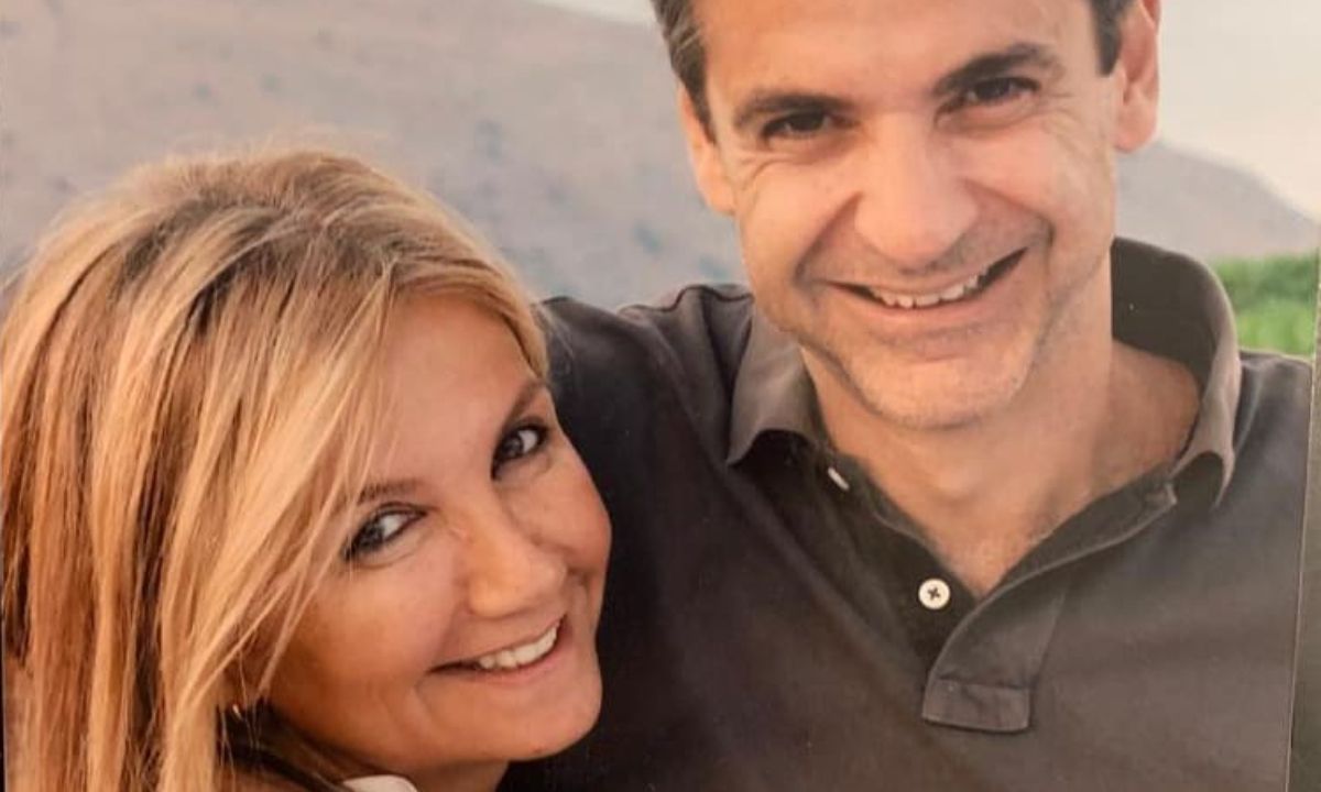 Δάφνη Μητσοτάκη: Η κόρη του Κυριάκου Μητσοτάκη είναι απλά κούκλα