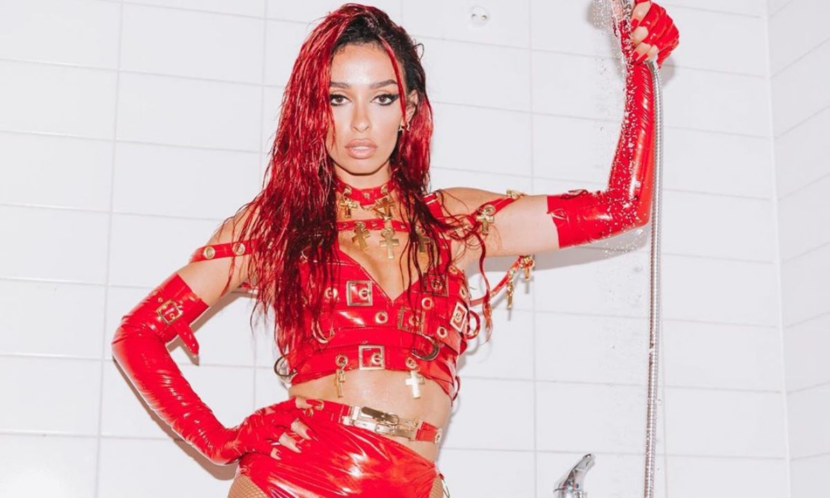 Another day, another change: Η Ελένη Φουρέιρα έκανε την πιο hot αλλαγή στην εμφάνισή της