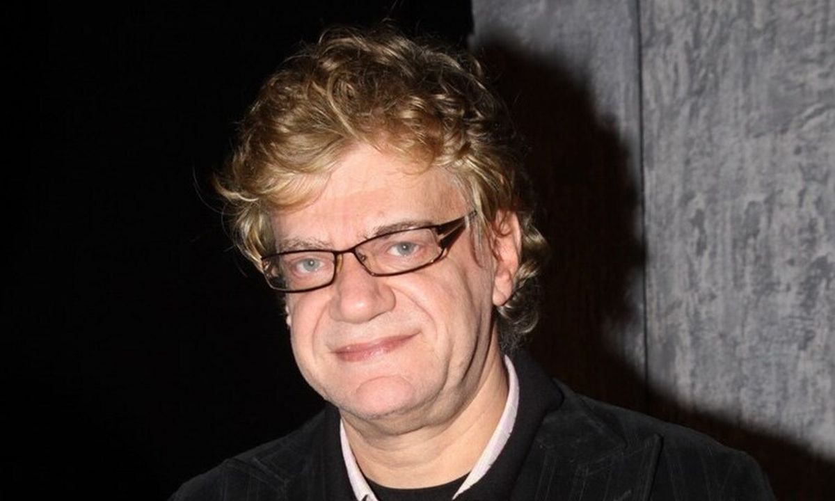 Αυτός είναι ο κούκλος γιος του Τάκη Παπαματθαίου που πρωταγωνιστεί στις «8 Λέξεις»! (photos)