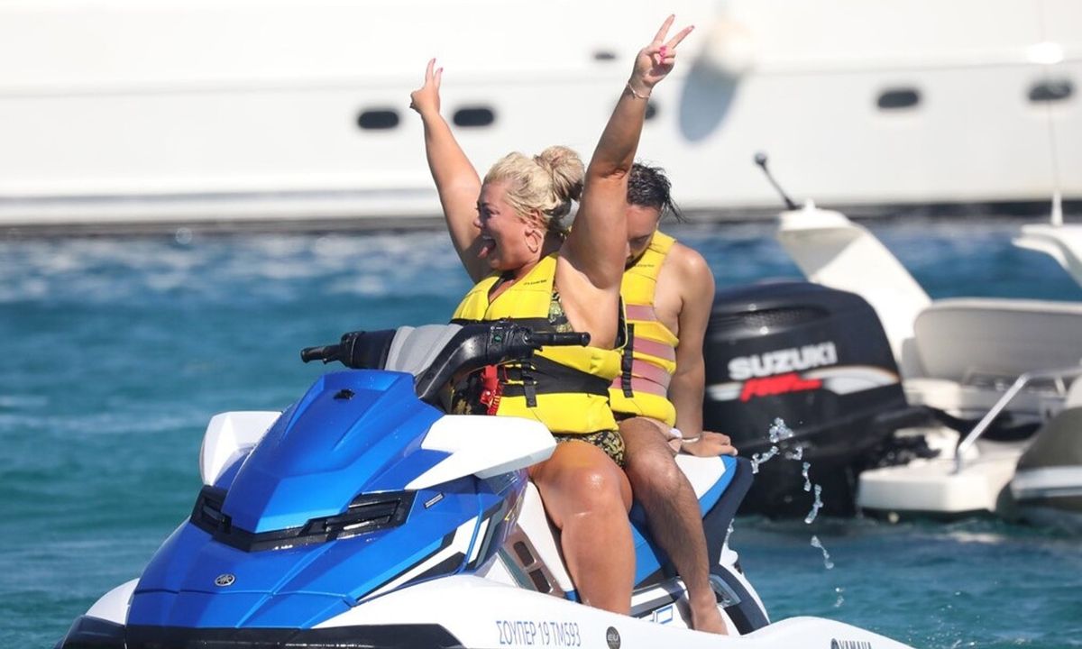 Η εμφάνιση διάσημης σταρ του εξωτερικού στη Μύκονο που συζητήθηκε όσο καμία άλλη! (photos)