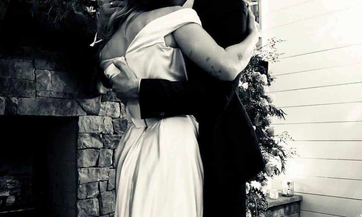 Eίναι επίσημο! Το διάσημο ζευγάρι δεν κατάφερε να «σώσει» το γάμο του (Photos)