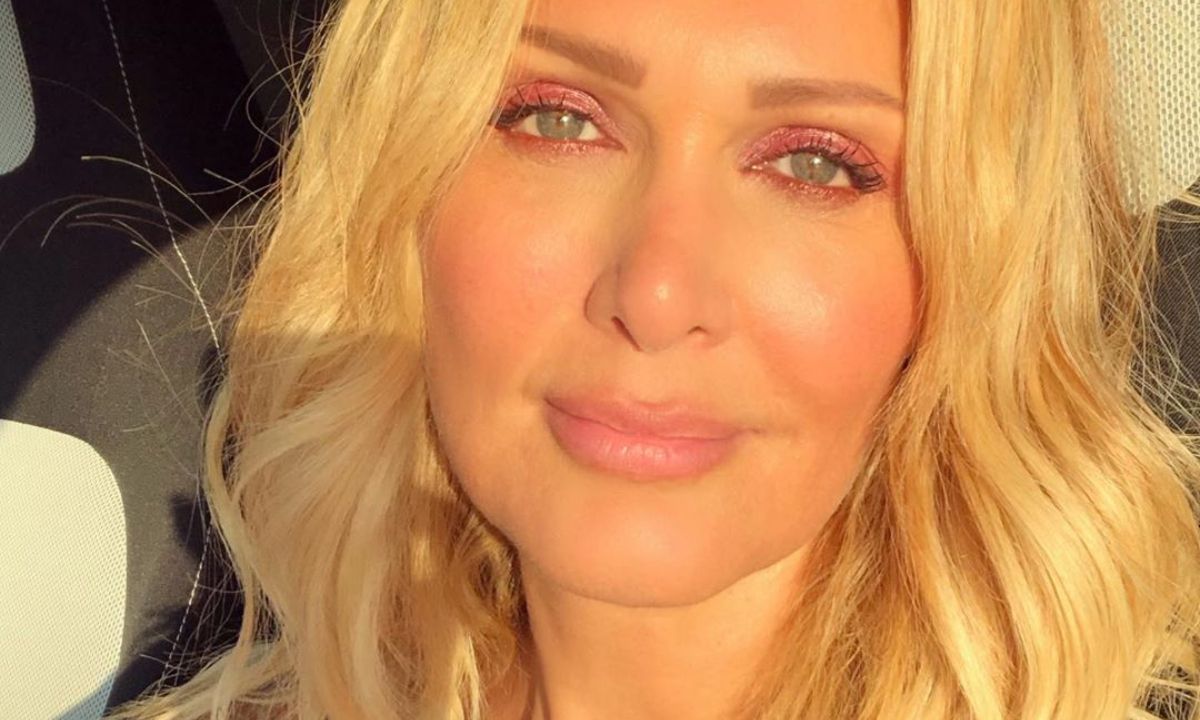 Νατάσα Θεοδωρίδου: Δες τι καλλονή έχει γίνει η κόρη της Ανδριάνα