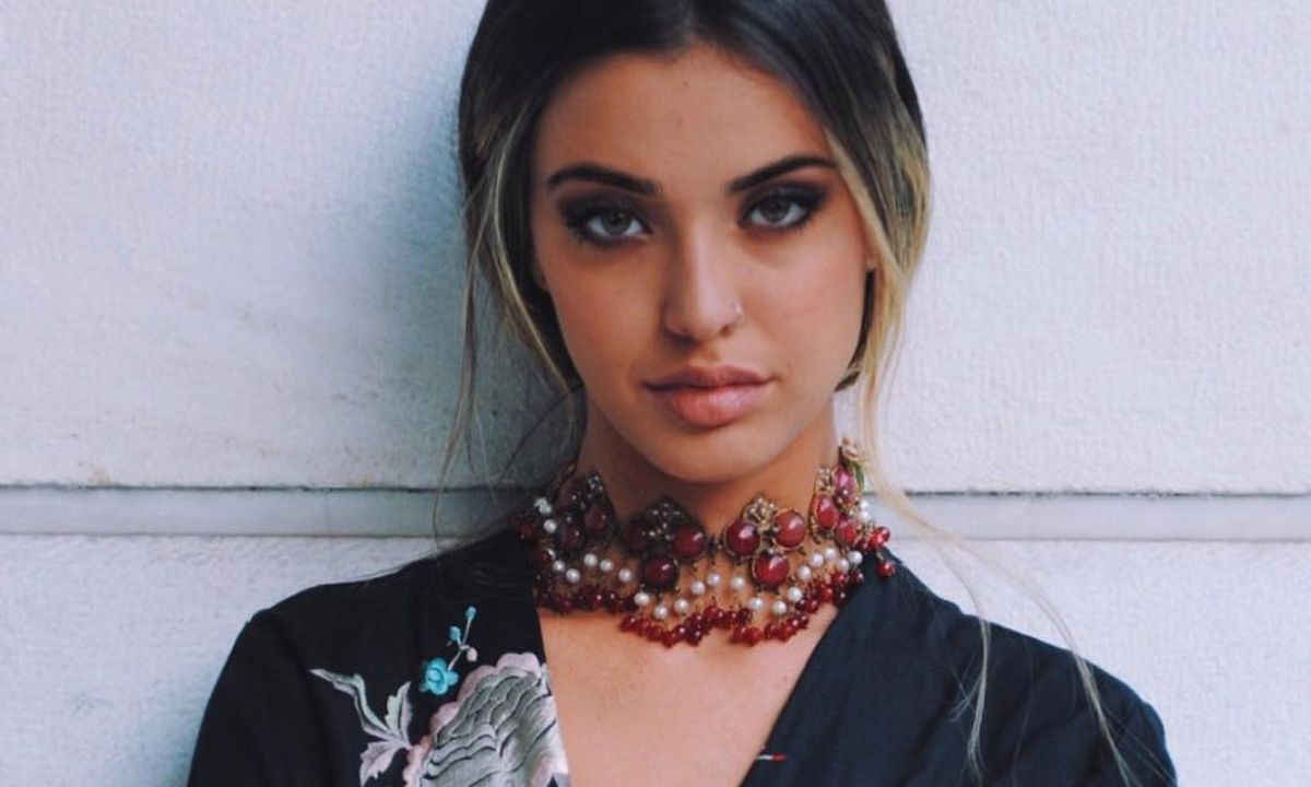 Η Δανάη Λιβιεράτου είναι στην Ίο και φόρεσε το πιο υπέροχο μαγιό που είδαμε αυτό το καλοκαίρι