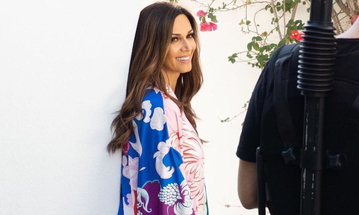 Αυτή την εμφάνιση της Κοκκίνου με μαγιό δεν την περιμέναμε! Οι φωτό χωρίς ρετούς στην Πάρο (photos)