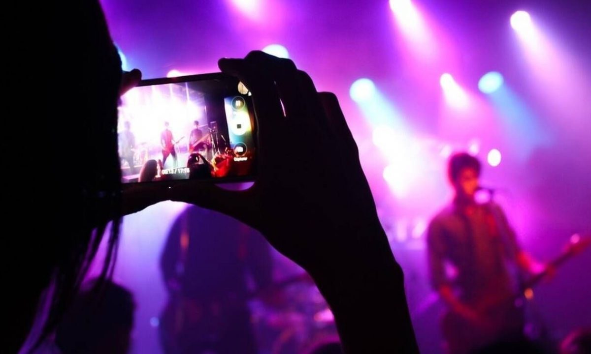 Θλίψη: Νεκρός σε τροχαίο πασίγνωστος τραγουδιστής