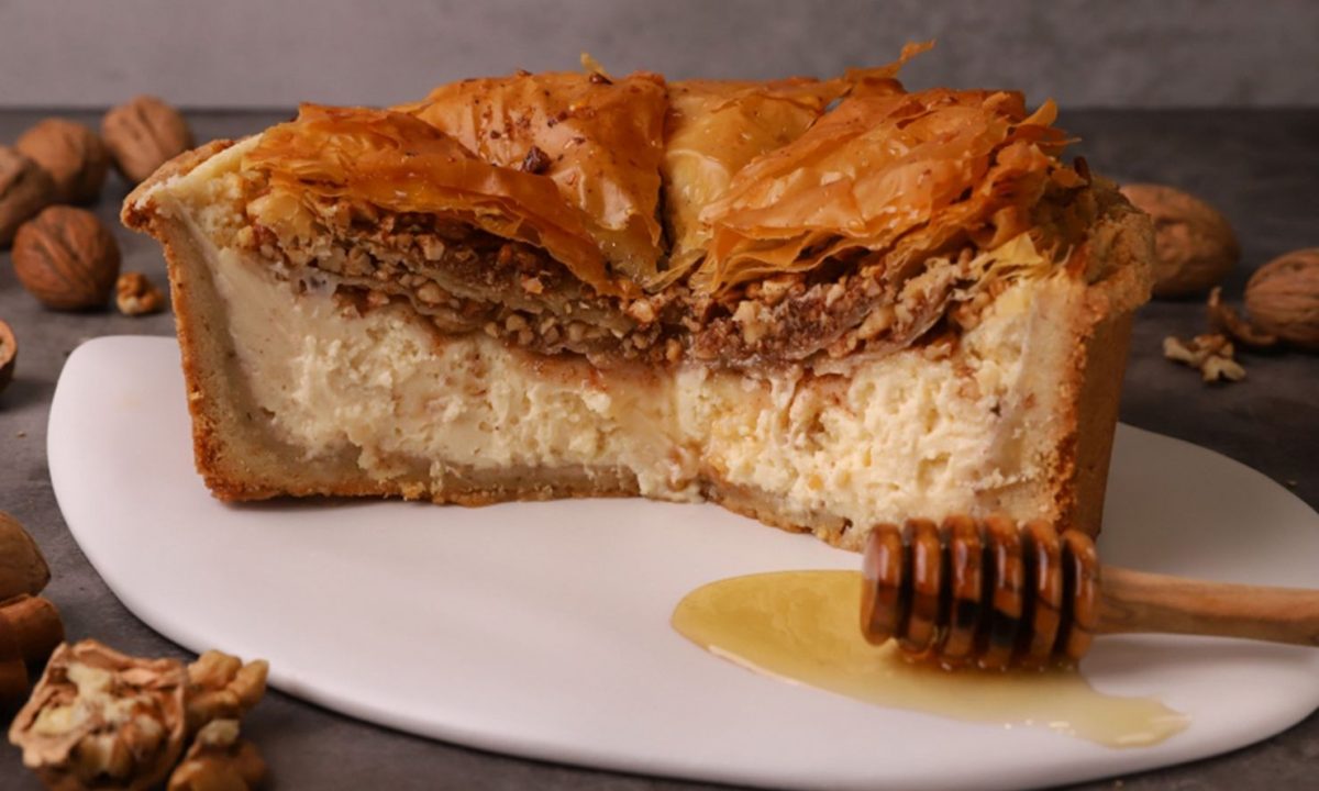 Cheesecake με μπακλαβά - Ένα πρωτότυπο και ιδιαίτερο γλυκό