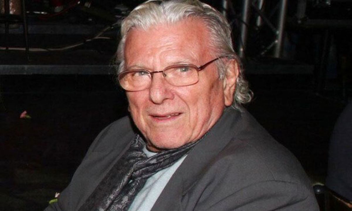 Αποκλειστικό: Στο νοσοκομείο ο Κώστας Βουτσάς - Τι συμβαίνει;