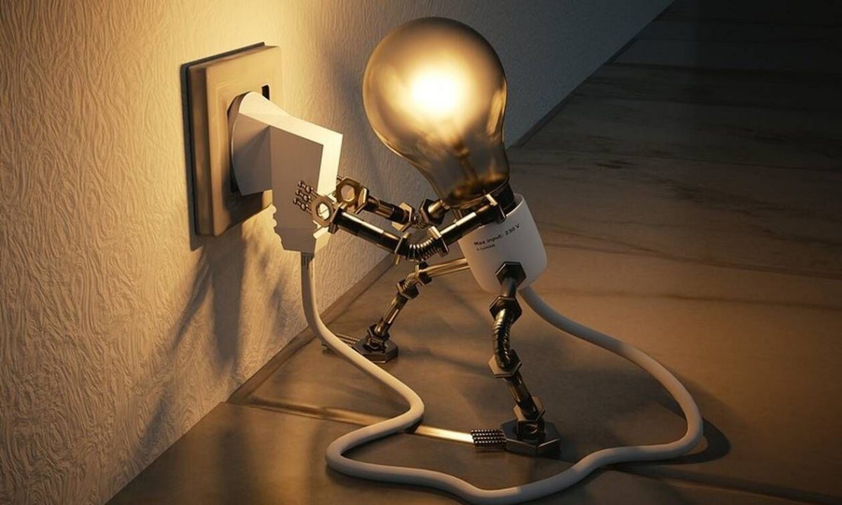 ΔΕΗ: Από αύριο σε ισχύ το νυχτερινό τιμολόγιο