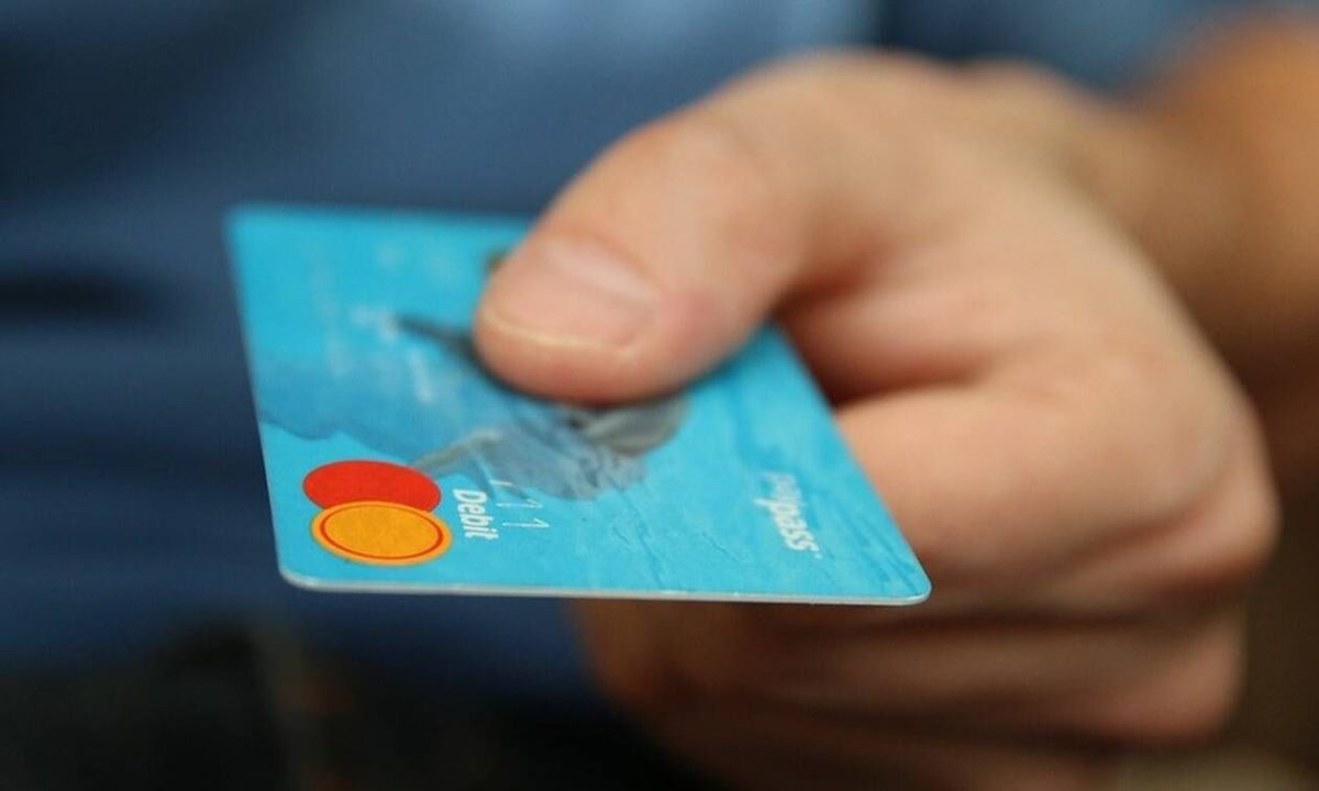 Ποιοι φορολογούμενοι εξαιρούνται από το καθεστώς των e-αποδείξεων