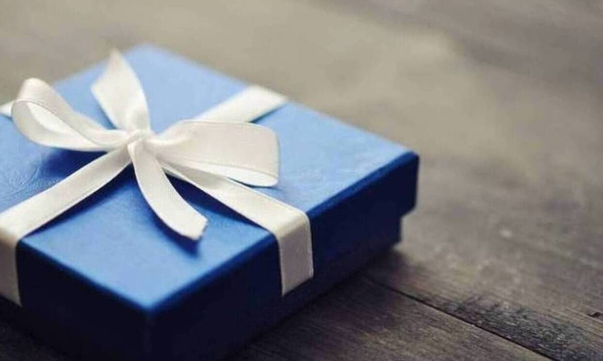 Μεγάλη γιορτή σήμερα (06/12) - Ποιοι γιορτάζουν σήμερα