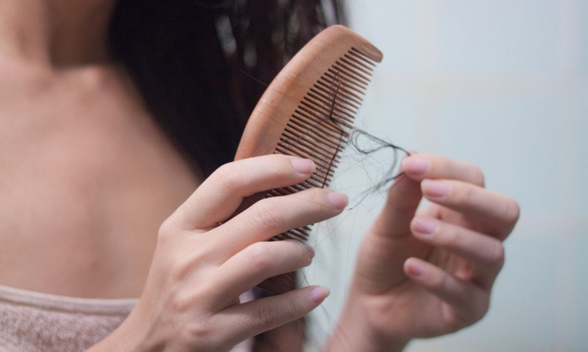 Έλλειψη βασικών βιταμινών: Με ποια συμπτώματα εκδηλώνεται (βίντεο)