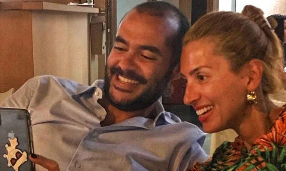 Ηλιάκη-Μανουσάκης: Το στολισμένο σπίτι τους στη Ζυρίχη! Θα πάθετε πλάκα με τη διακόσμησή του! (pics)