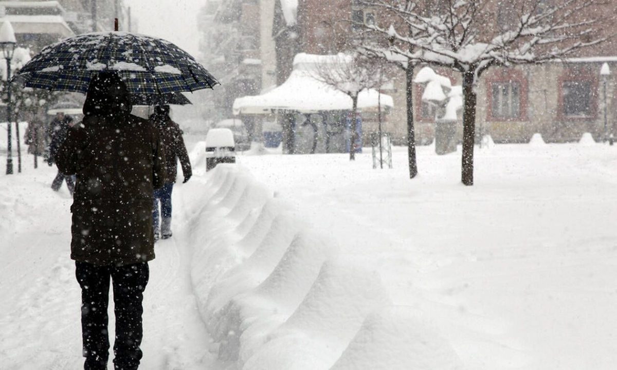 Καιρός - Έκτακτο δελτίο ΕΜΥ: Η «Ζηνοβία» πλησιάζει με χιόνια και κρύο - Πότε θα χιονίσει στην Αττική