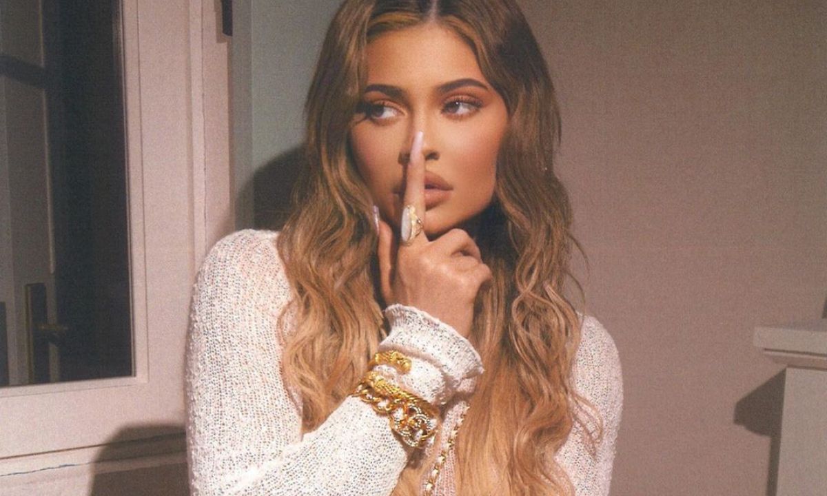 Οι haters κοροϊδεύουν την Kylie Jenner για το πρόβλημα που έχει κι εκείνη τους βάζει στη θέση τους