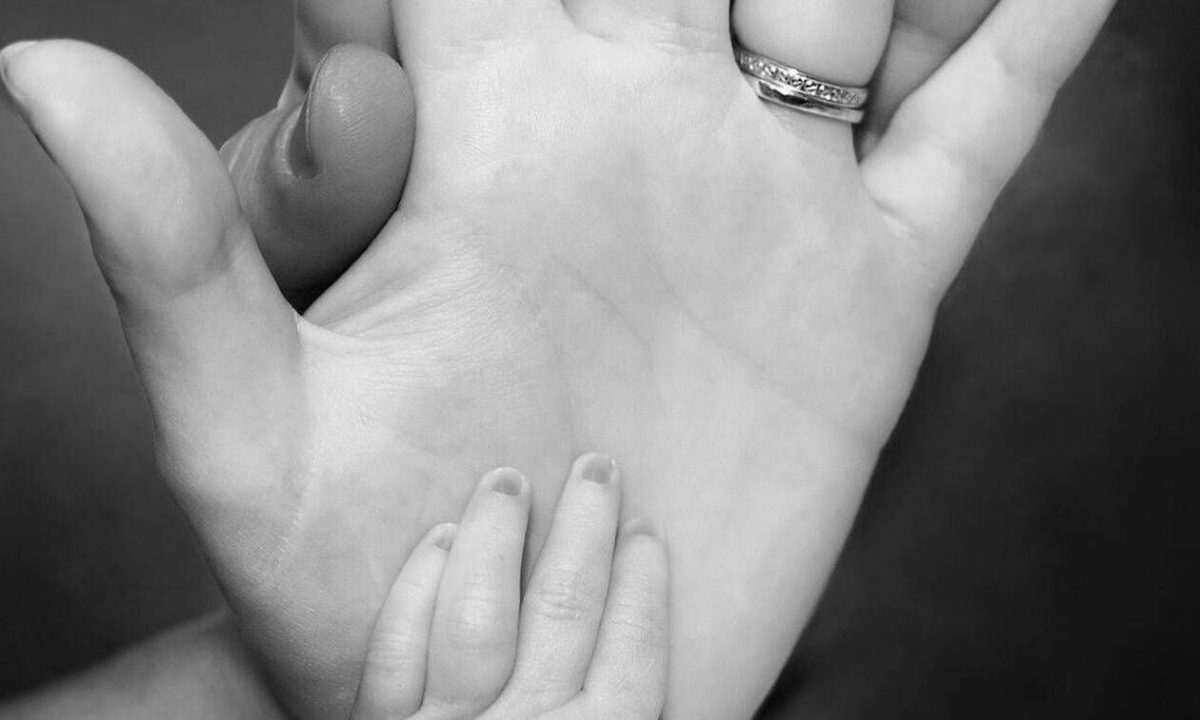 ΟΠΕΚΑ - Επίδομα παιδιού Α21: Πότε θα μπουν στα ATM τα χρήματα των δικαιούχων