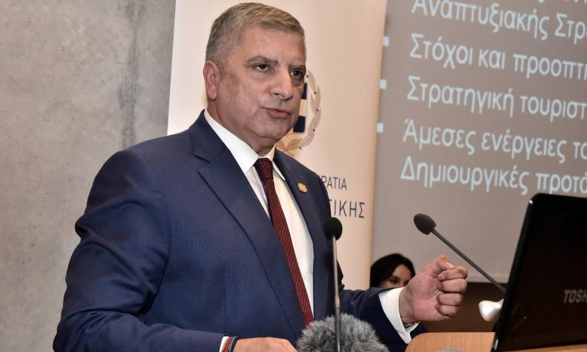 Κορονοϊός στην Ελλάδα: 50.000 μάσκες και γάντια για τους γιατρούς του Ιατρικού Συλλόγου Αθηνών