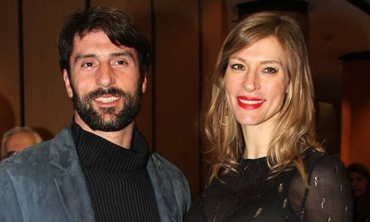 Δούκα – Χατζηαντωνάς: Τα μέτρα για τον κορονοϊό τους κρατούν σπίτι και μόλις το δεις θα πάθεις πλάκα