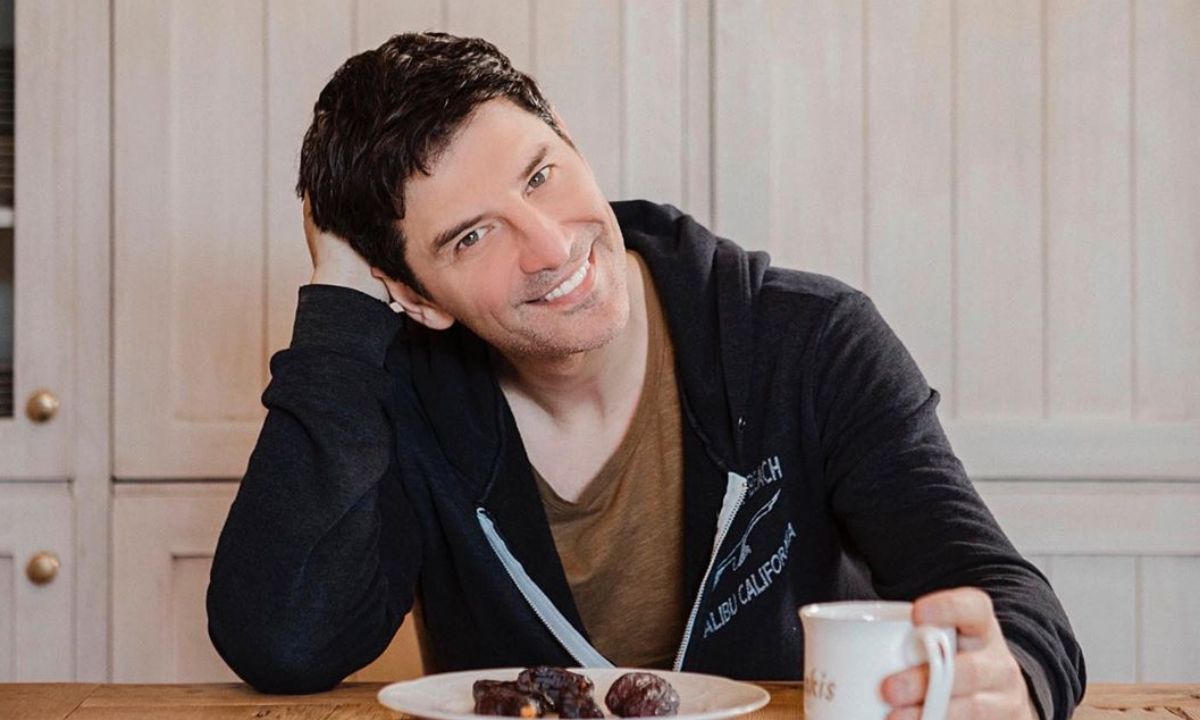 Η συγκίνηση του Ρουβά για την απώλεια της γιαγιάς του και πώς περνάει σπίτι με τέσσερα παιδιά