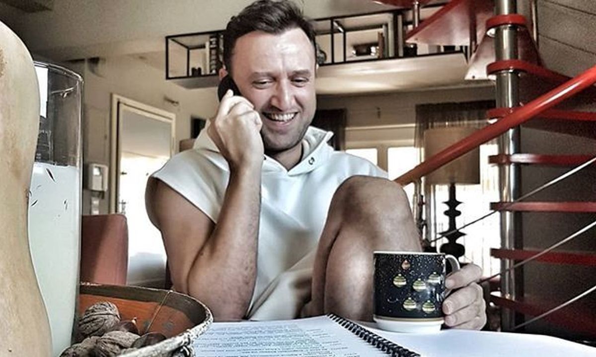 Αργύρης Αγγέλου: Το σπίτι του είναι υπέροχο - Έτσι περνάει τις ημέρες της καραντίνας (Photos)