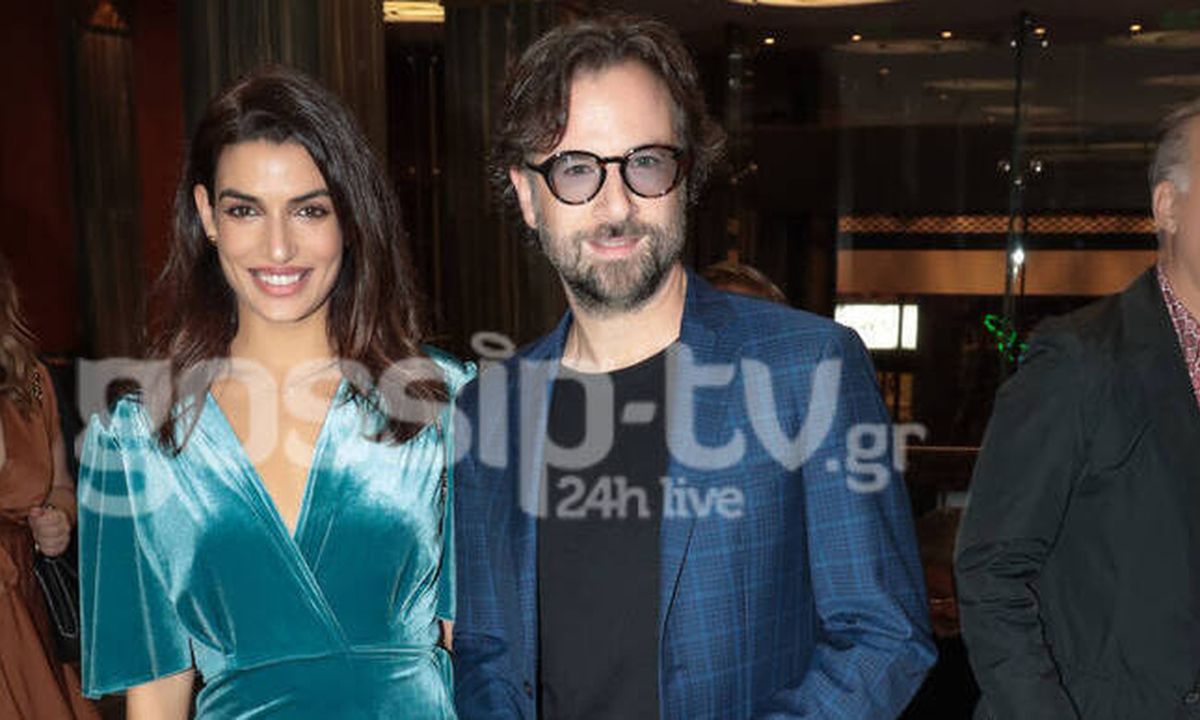 Σωτηροπούλου: Mας δείχνει το σπίτι που συγκατοικεί με τον Μαραβέγια κι εμείς το χαζεύουμε  (Photos)