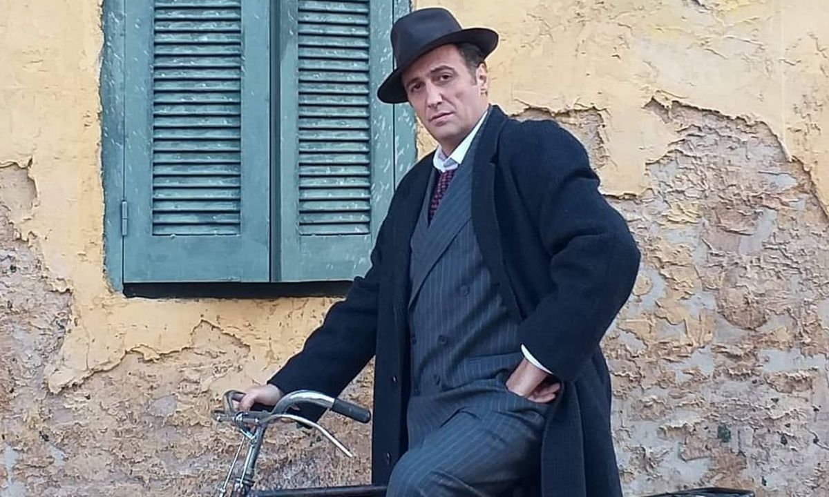 Άγριες Μέλισσες: Ο Κυριάκος πόσταρε την πρώτη φωτογραφία του γιου του κι έγινε viral (Photos)