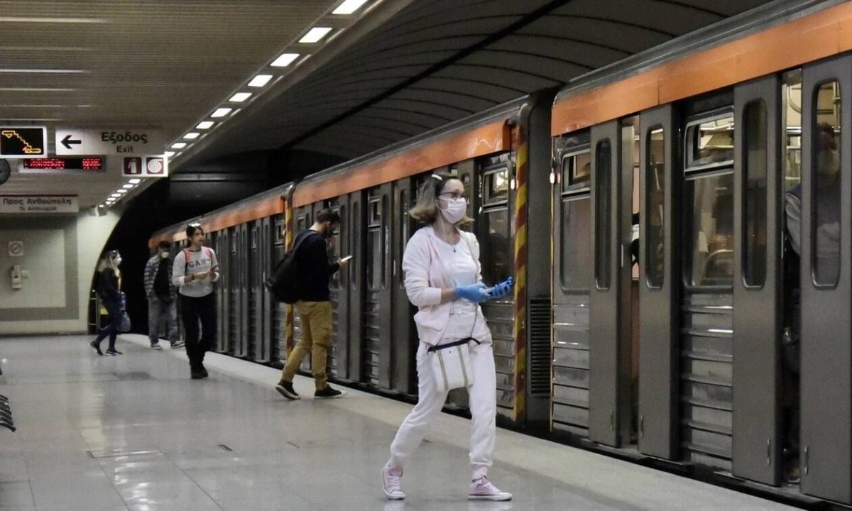 Κορονοϊός: ΙΣΑ - Να συνεχιστεί η τήρηση της αποστασιοποίησης και μετά την άρση των μέτρων