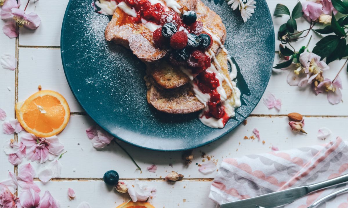 Πώς θα φτιάξεις το λαχταριστό French Toast της Kylie Jenner με ένα απίθανο υλικό