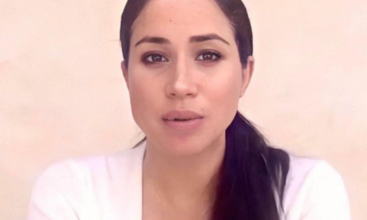 Η εμφάνιση της Meghan Markle με δάκρυα στα μάτια προκαλεί ρίγη συγκίνησης
