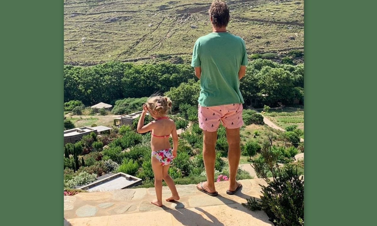 Η Μενεγάκη φωτογράφισε την Μαρίνα με τον Μάκη και η πεθερά της σχολίασε!