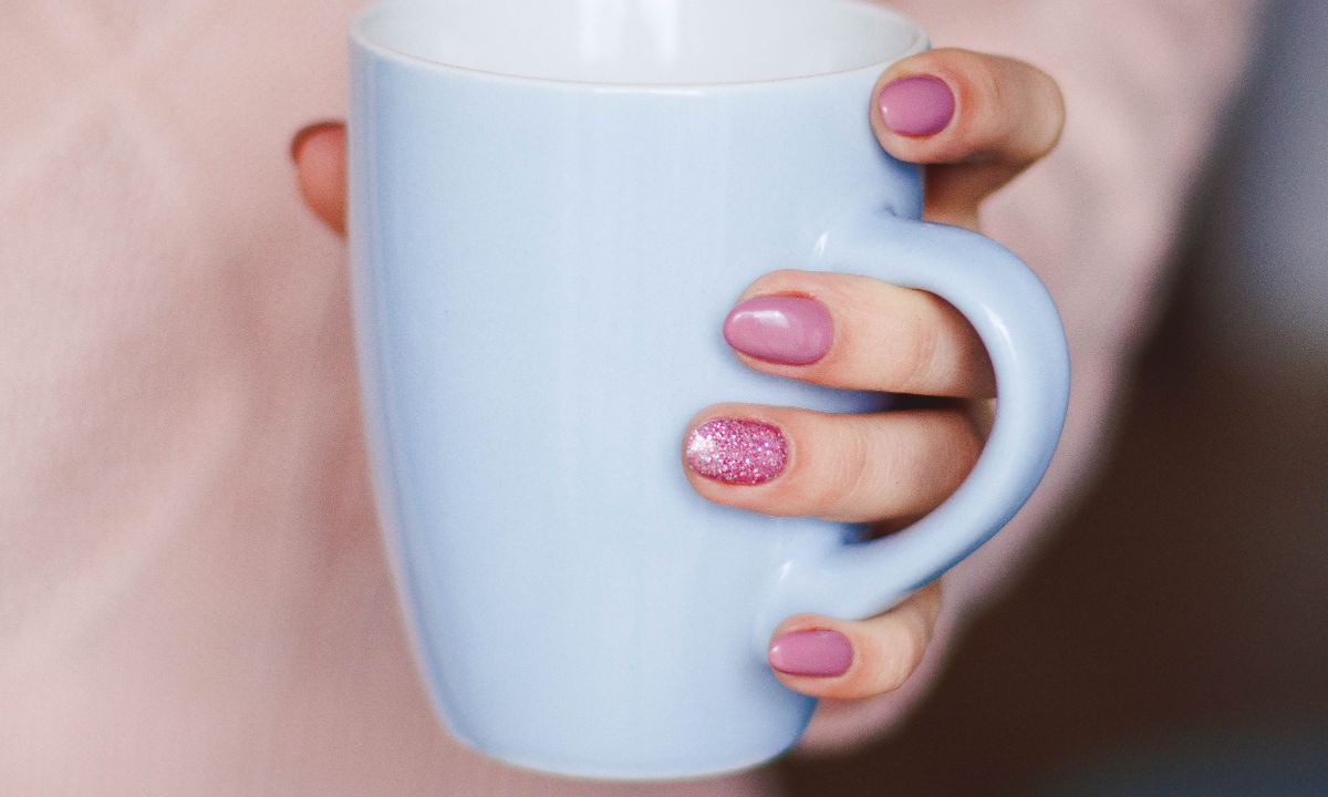 Σου έσπασε το νύχι; Έχουμε τη λύση!