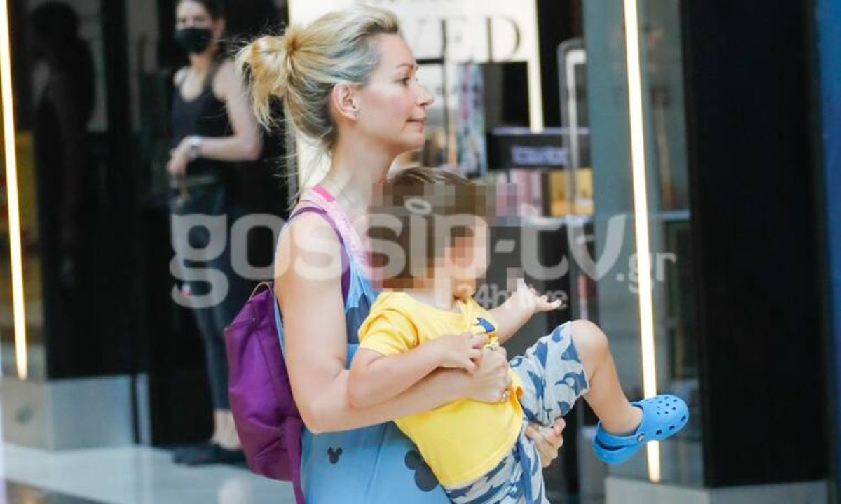 Η Άριελ Κωνσταντινίδη με τους γιους της! Σπάνια εμφάνιση μετά από καιρό