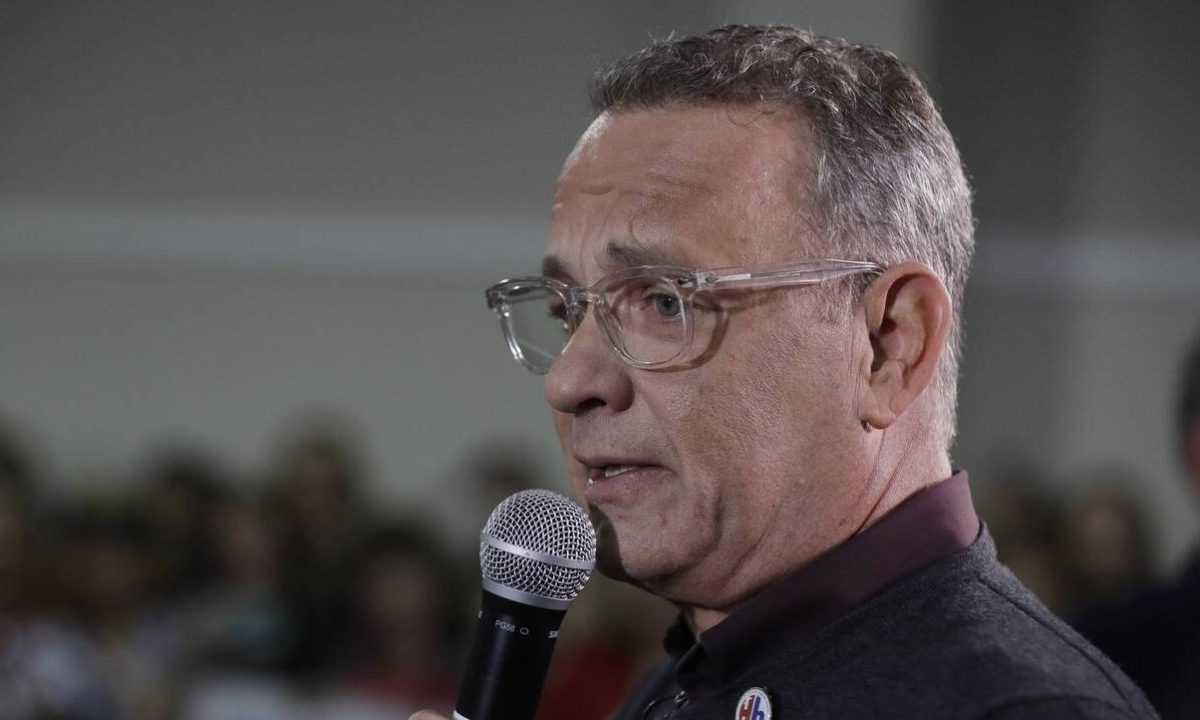 «Νόμιζα ότι θα σπάσουν τα κόκαλά μου»: Η εμπειρία του Τομ Χανκς με τον κορωνοϊό (vid)