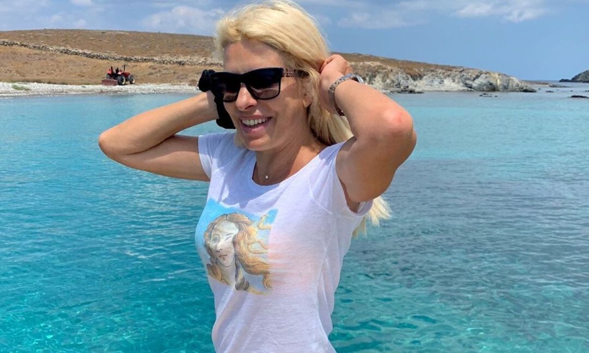 Ελένη Μενεγάκη: Η αλλαγή που δεν περιμέναμε στο προφίλ της στο Instagram!