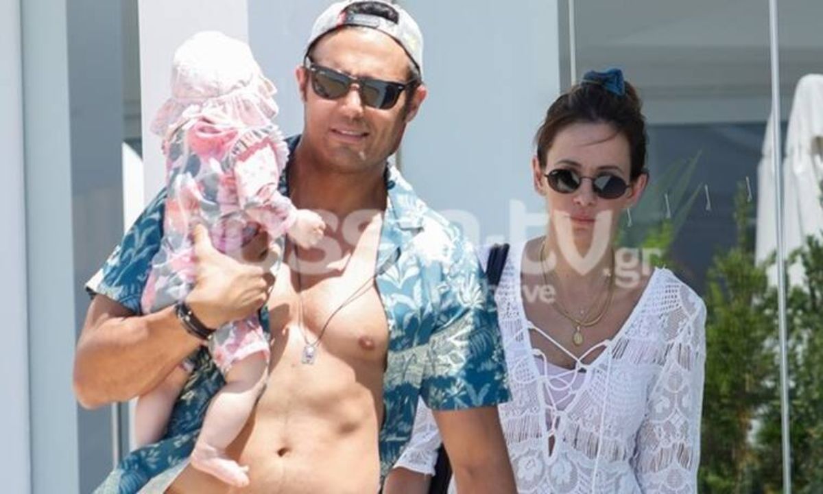 Η οικογένεια Πούμπουρα στις πιο τρυφερές στιγμές της στο Πόρτο Χέλι (photos)