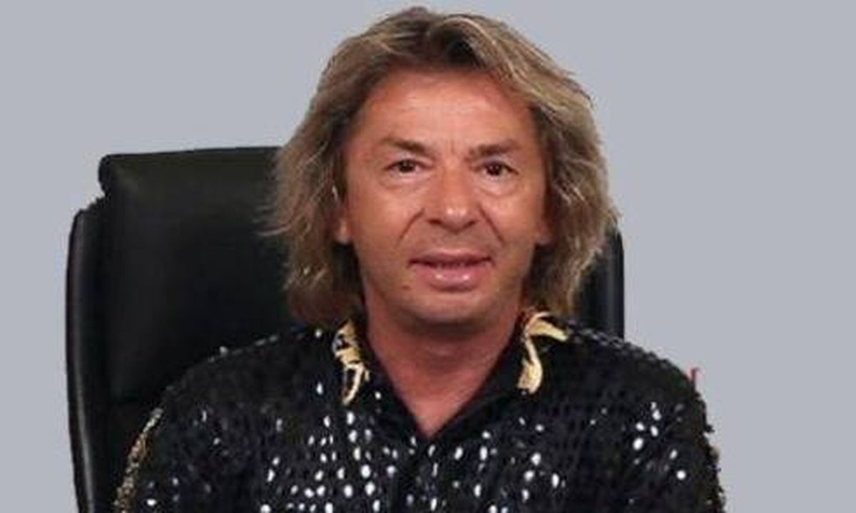 Σύρος: Αγνώριστος ο Νίκος Χορταρέας ως πατέρας Κυπριανός (photo)