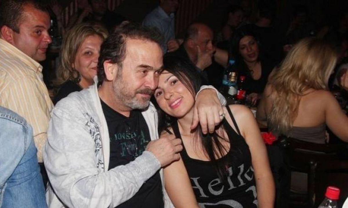 Η σύζυγος του Γονίδη μπήκε στον έβδομο μήνα και αποκάλυψε πόσα κιλά έχει πάρει