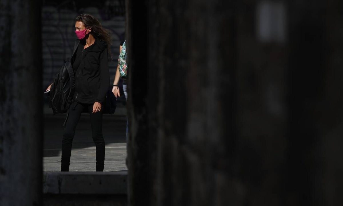 Κορονοϊός: Νέα μέτρα ανακοινώνει σήμερα ο Χαρδαλιάς - Ποιες επιλογές εξετάζει η κυβέρνηση